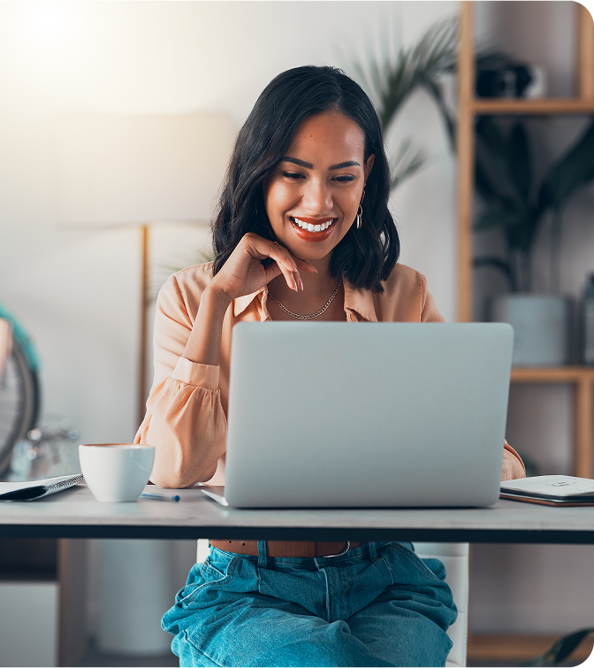 Woman-Sitting-Laptop